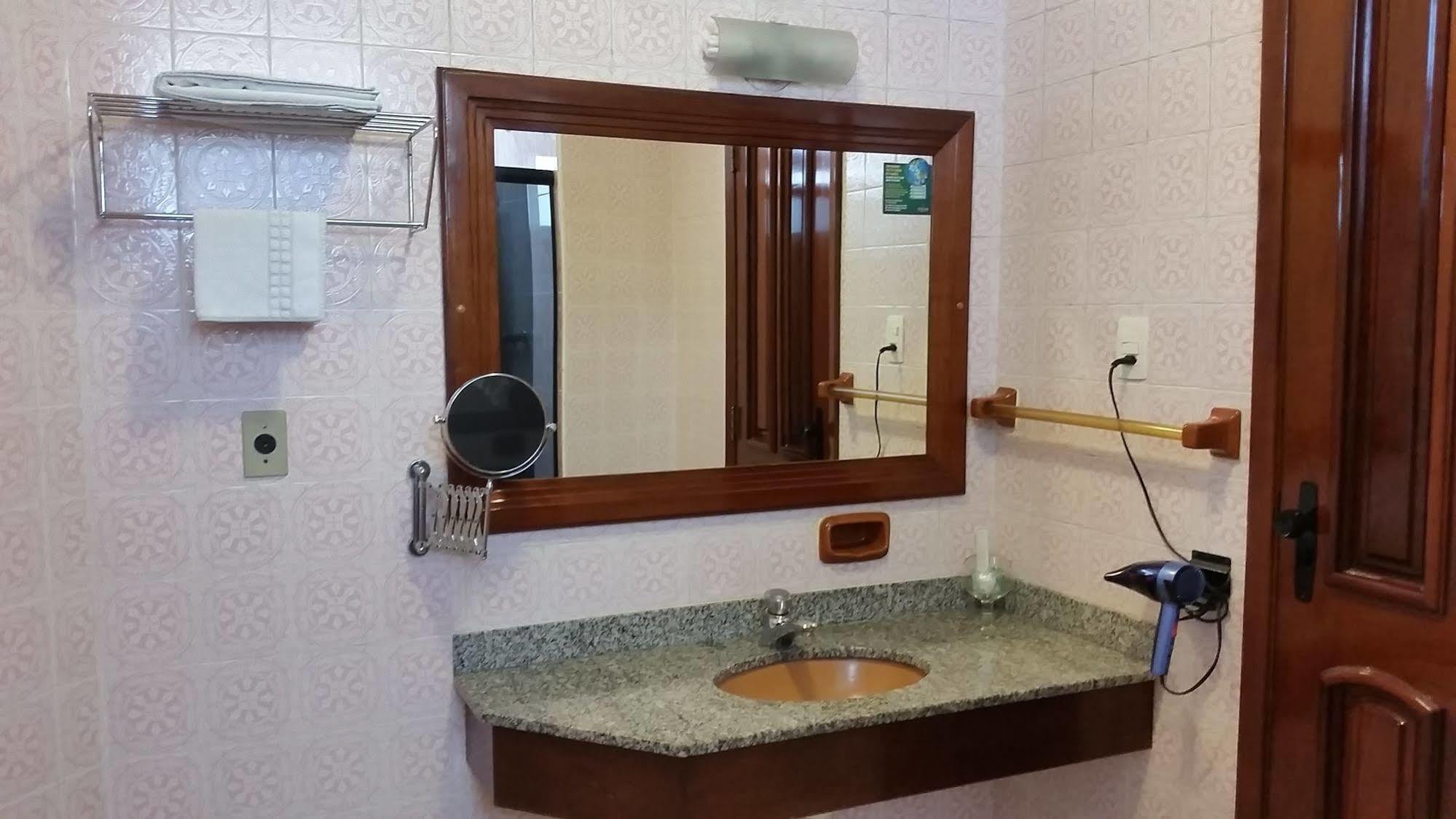 Lider Hotel Манаус Екстериор снимка