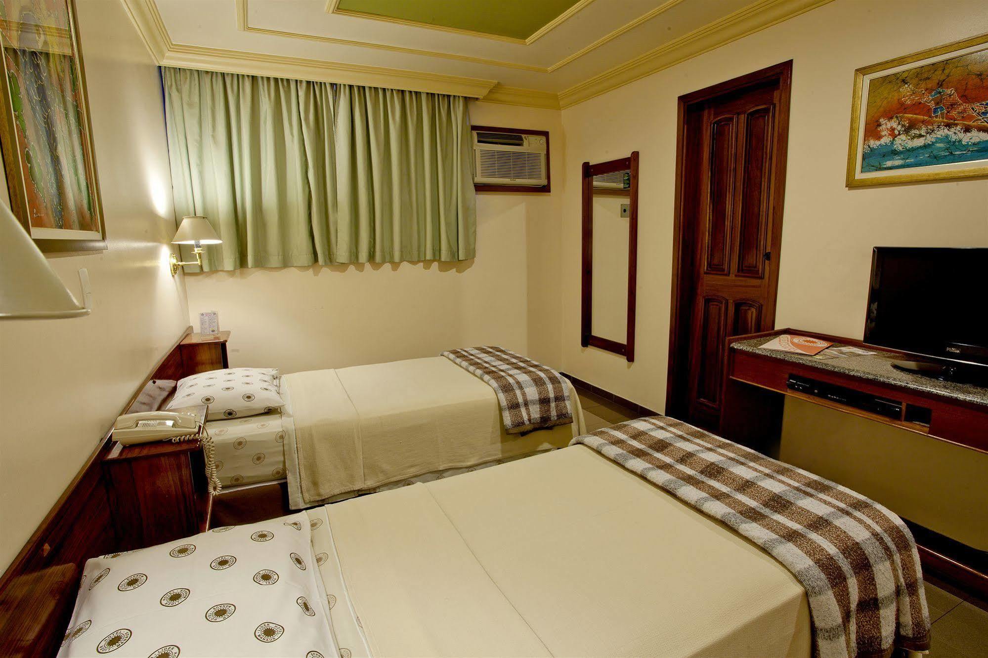 Lider Hotel Манаус Екстериор снимка